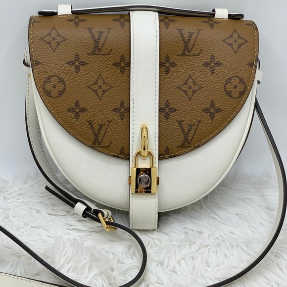 โSOLDโ Louis Vuitton Chantilly Lock Reverse Bag - Picture 4 of 16